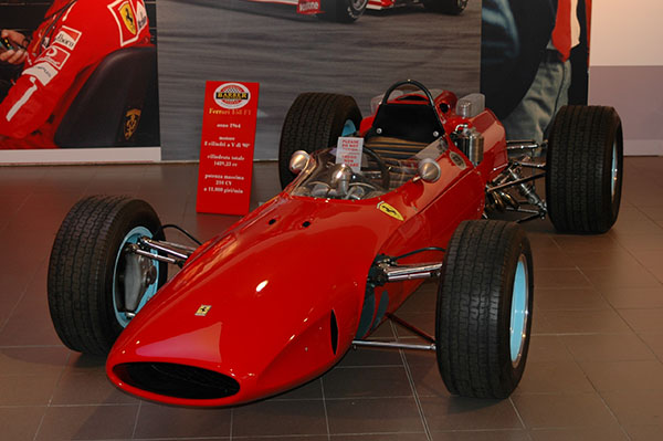 1964 フェラーリ 158(Ferrari 158)Formula 1 世界チャンピオン