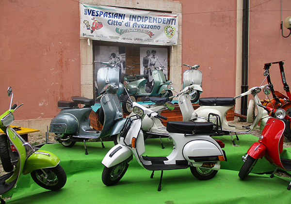 Esposizione di alcune Vespa ad Avezzano, 2018