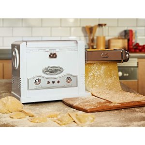 画像: 3分以内でパスタ生地完成 完全自動 手打ちパスタメーカー 電動 / パスタ用アタッチメント3種付き