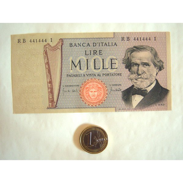 シリーズLD701993Uイタリアの古い紙幣 LIRE MILLE - その他